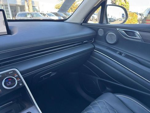 Used 2023 Genesis GV80 3.5T w/ Cargo Package image 23