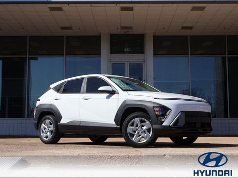 New 2026 Hyundai Kona SE FWD image 1