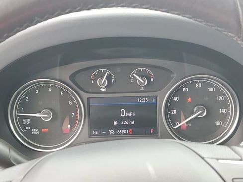 Used 2020 Buick Enclave Essence w/ Trailering Package, 5000 lbs. FWD image 11