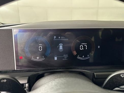 Certified 2025 Hyundai Tucson SE image 17