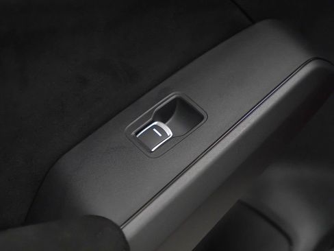 Used 2025 Honda Civic Type R image 15