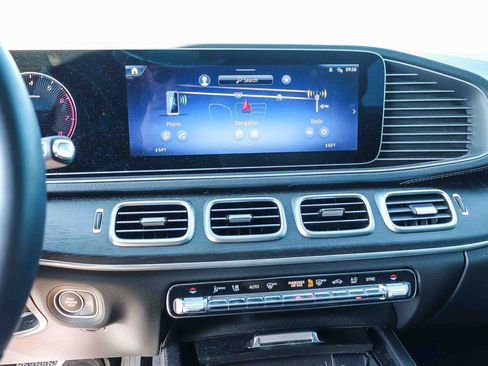 Used 2025 Mercedes-Benz GLE 450 4MATIC Coupe image 21
