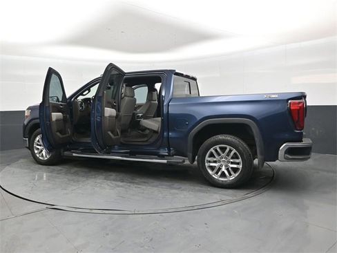 Used 2022 GMC Sierra 1500 SLT w/ SLT Premium Package image 46