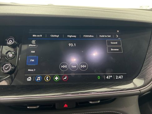 Used 2022 Buick Envision Essence w/ Sport Touring Package image 12