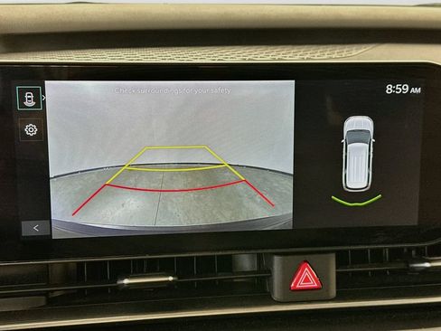 Used 2025 Kia Carnival FWD image 20