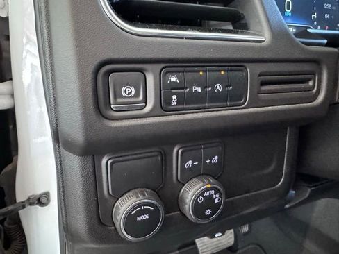 Used 2024 Chevrolet Tahoe LT image 21