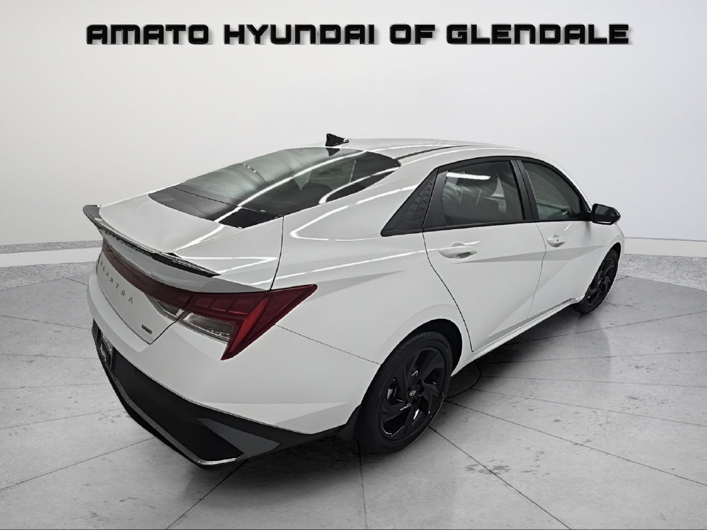 New 2026 Hyundai Elantra SEL FWD image 6
