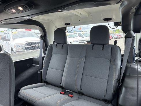 Used 2025 Jeep Wrangler Sport AWD/4WD image 10