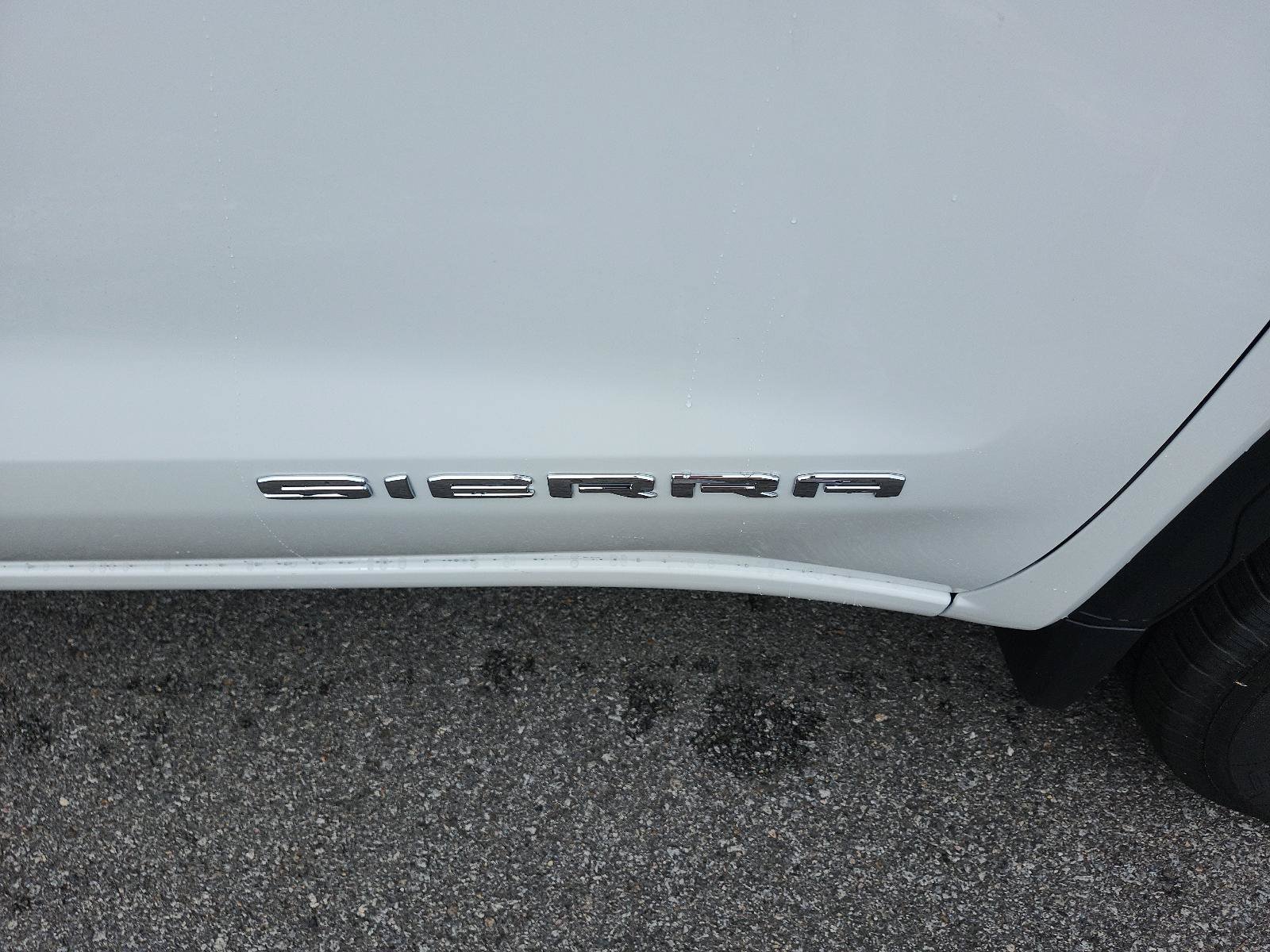 New 2026 GMC Sierra 1500 SLE AWD/4WD image 10