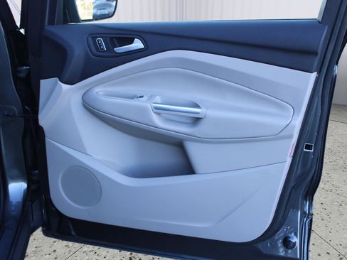 Used 2015 Ford Escape Titanium w/ Equipment Group 301A image 38