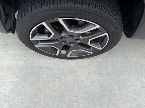 Used 2021 Jeep Renegade Sport AWD/4WD image 9