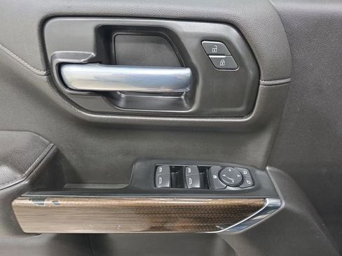 Used 2021 Chevrolet Silverado 1500 LT AWD/4WD image 28