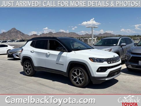 Used 2025 Jeep Compass Limited AWD/4WD image 1