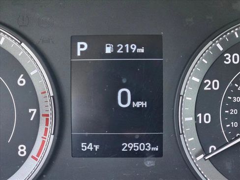 Used 2021 Hyundai Venue SE image 14