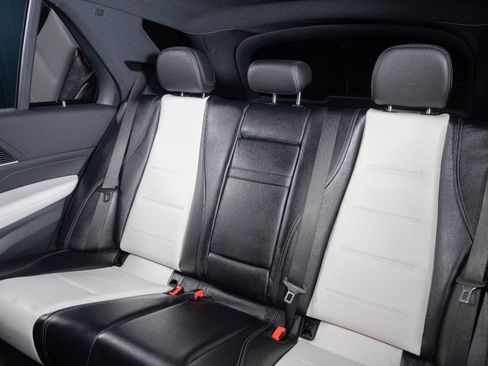 New 2026 Mercedes-Benz GLE 580 4MATIC image 28