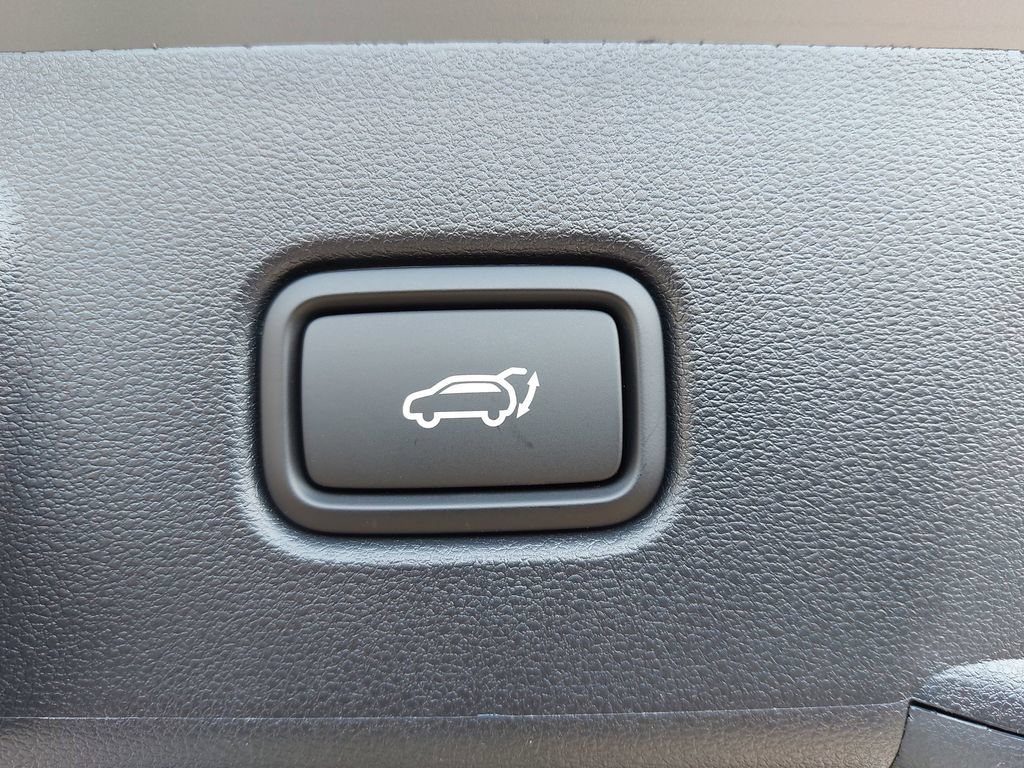 New 2026 Hyundai Tucson XRT FWD image 13