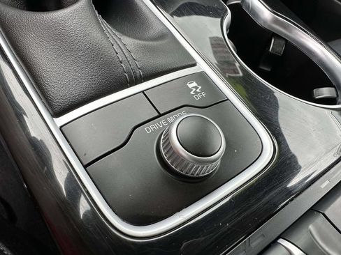 Used 2020 Kia Stinger GT-Line AWD/4WD image 22