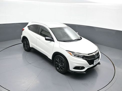 Certified 2022 Honda HR-V Sport image 35