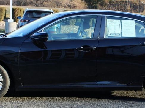 Used 2018 Honda Civic LX image 7