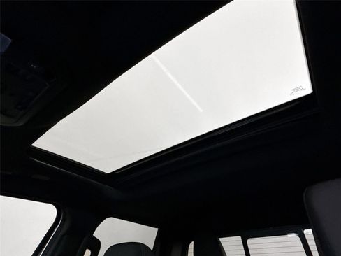 Certified 2025 Toyota Tacoma TRD Sport image 6