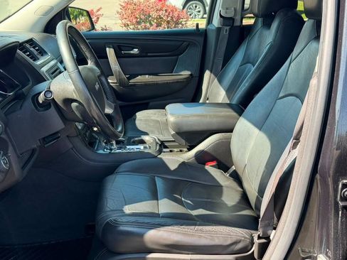 Used 2013 GMC Acadia SLT AWD/4WD image 8