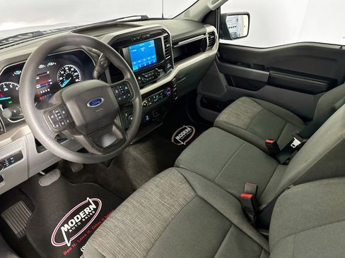 Used 2021 Ford F150 XLT image 5