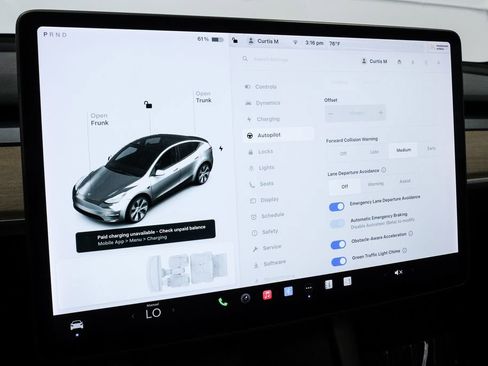 Used 2021 Tesla Model Y Long Range AWD/4WD image 29