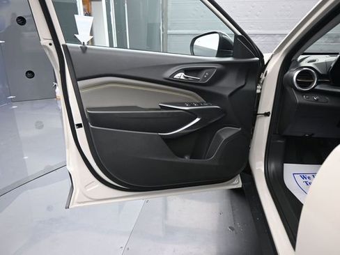 New 2026 Chevrolet Trax ACTIV w/ Driver Confidence Package image 10