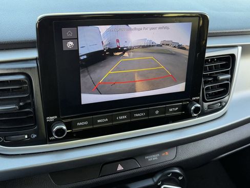 Used 2023 Kia Rio LX image 20