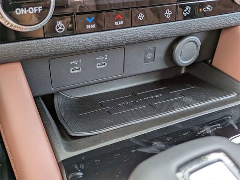 New 2026 Mitsubishi Outlander SEL image 24