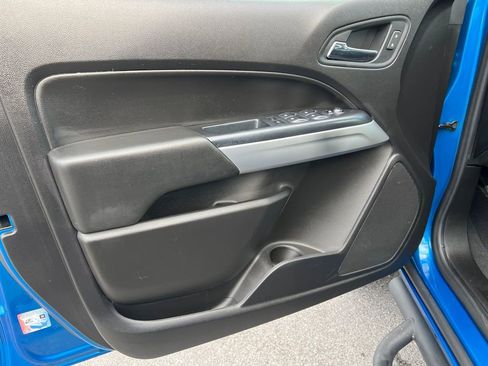 Used 2021 Chevrolet Colorado LT w/ LPO, Tonneau and Step Package image 21