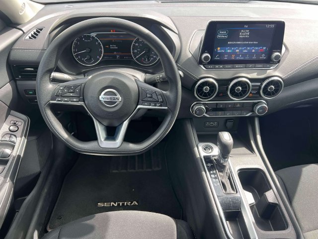 Used 2023 Nissan Sentra SV FWD image 13