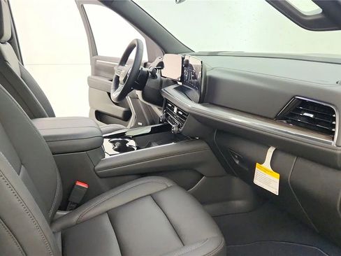 New 2026 Chevrolet Tahoe LT w/ Comfort Package AWD/4WD image 44