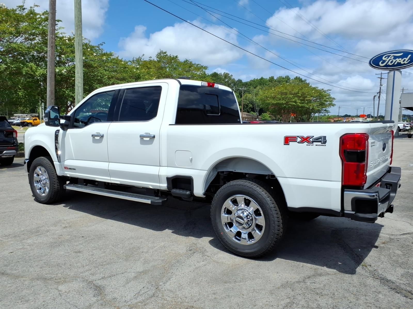 New 2026 Ford F250 Lariat w/ Lariat Premium Package AWD/4WD image 3