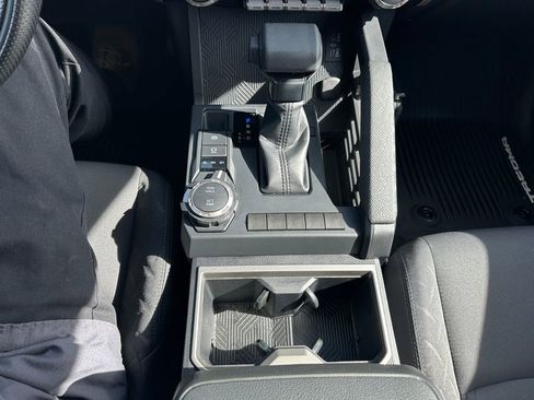 Used 2025 Toyota Tacoma SR5 image 18