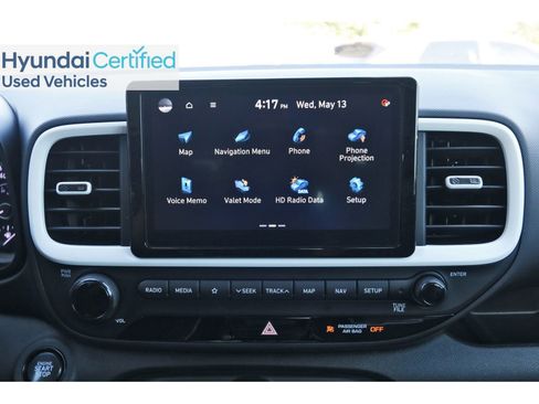 Certified 2022 Hyundai Venue Limited w/ Cargo Package FWD image 25