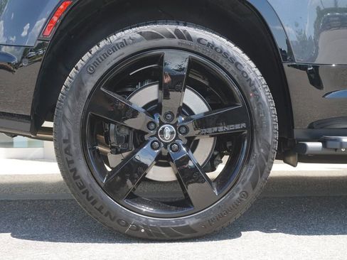 New 2025 Land Rover Defender 130 V8 image 35