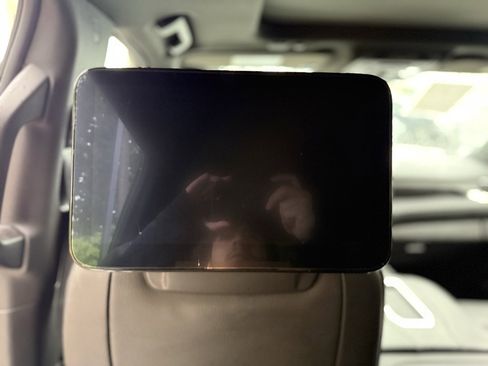 Used 2021 GMC Yukon Denali image 24