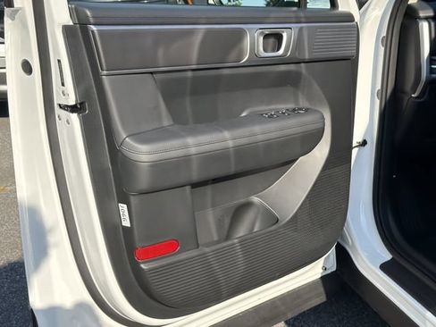 New 2027 Hyundai Santa Fe SEL FWD image 12