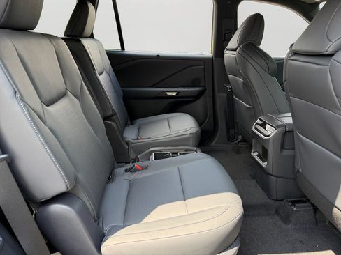 New 2026 Lexus TX 500h AWD image 6