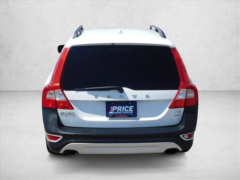 Used 2012 Volvo XC70 T6 AWD/4WD image 11