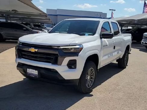 New 2026 Chevrolet Colorado LT w/ LT Convenience Package RWD image 5