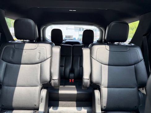 Used 2020 Ford Explorer ST w/ Premium Technology Package AWD/4WD image 23