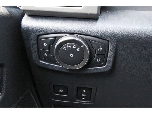Used 2022 Ford F350 Lariat w/ Lariat Ultimate Package AWD/4WD image 21