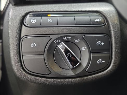 Certified 2023 INFINITI QX55 Luxe w/ Cargo Package image 22