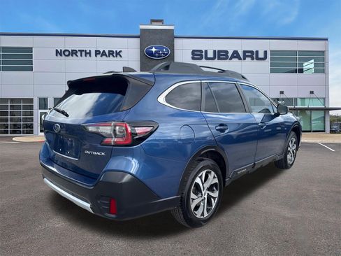 Used 2022 Subaru Outback Limited AWD/4WD image 4