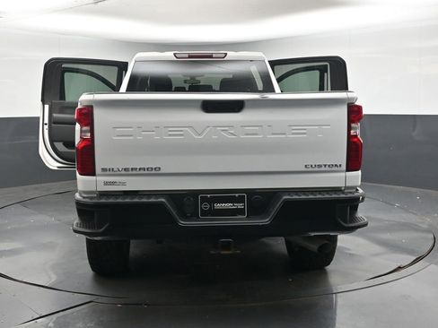 Used 2022 Chevrolet Silverado 2500 Custom w/ Custom Convenience Package image 46