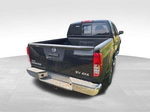 Used 2016 Nissan Frontier SV AWD/4WD image 4