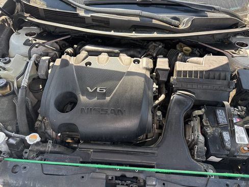 Used 2017 Nissan Maxima 3.5 SV image 19