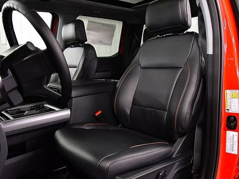 New 2026 Ford F350 Lariat image 32